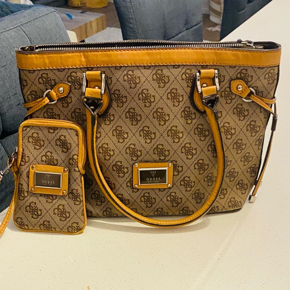 GUESS Brown and Gold Shoulder Bag Set